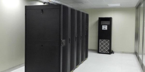 实验室环境监控系统：科研安全的智慧守护者